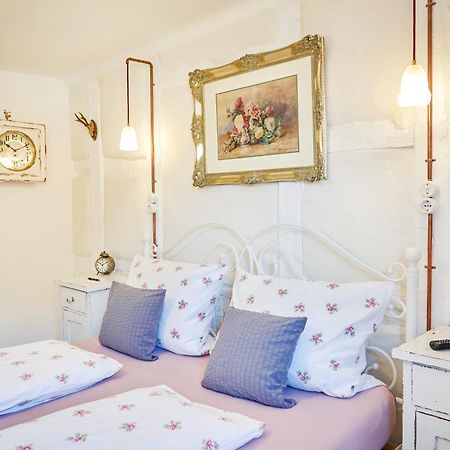 Pension Amthof Oberderdingen Chambre photo